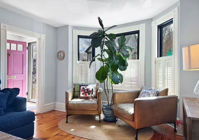3rd image of 82 Federal St, Newburyport, MA 01349
