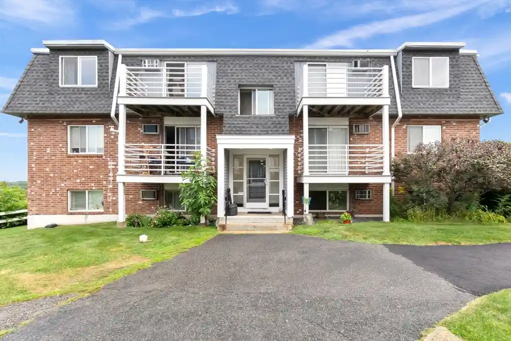 Listing Photo 1 - Condo for sale in 145 Essex Ave located at 145 Essex Ave, Gloucester, MA 01930 - Unit #405