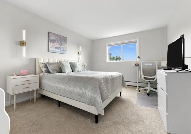 Listing Photo 5 - Condo for sale in building located at 145 Essex Ave, Gloucester, MA 01930 - Unit #405
