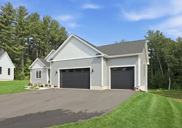 2nd image of 17 Silvergrass Ln, Southwick, MA 01077 | MLS# 73563018