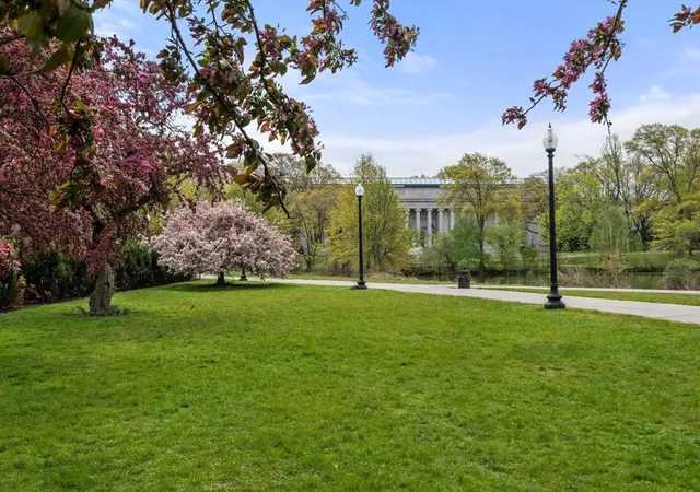 16th image of 69 Park Dr #10, Boston, MA 02215 | MLS# 73546746