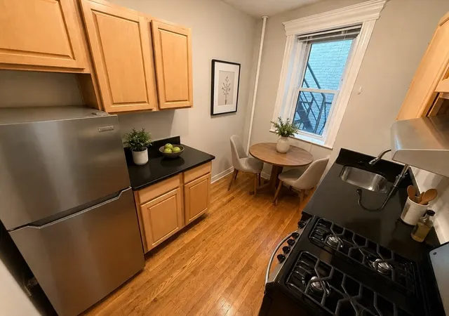 5th image of 69 Park Dr, Boston, MA 02215