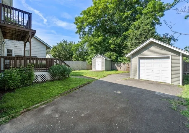 Homes for sale in Springfield, MA | 38 Manchester Ter, Springfield, MA 01108 | MLS# 73484649