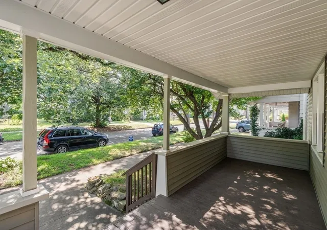 Homes for sale in Springfield, MA | 38 Manchester Ter, Springfield, MA 01108 | MLS# 73484649