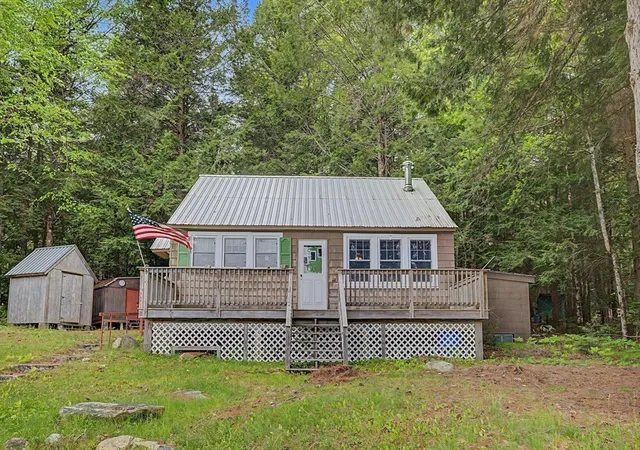 Homes for sale in Chesterfield, MA | 54 Bray Rd, Chesterfield, MA 01012 | MLS# 73526790