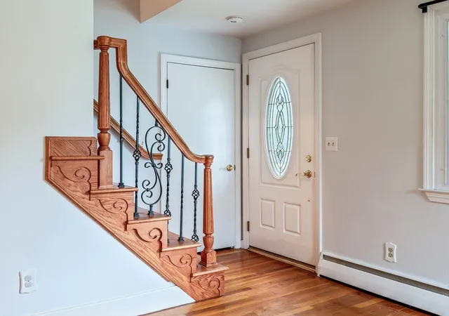 Photo 4 of Sale Pending at 253 Central St, Hudson, MA 01749 | MLS# 73554811 | Listing updated on 2026-09-05