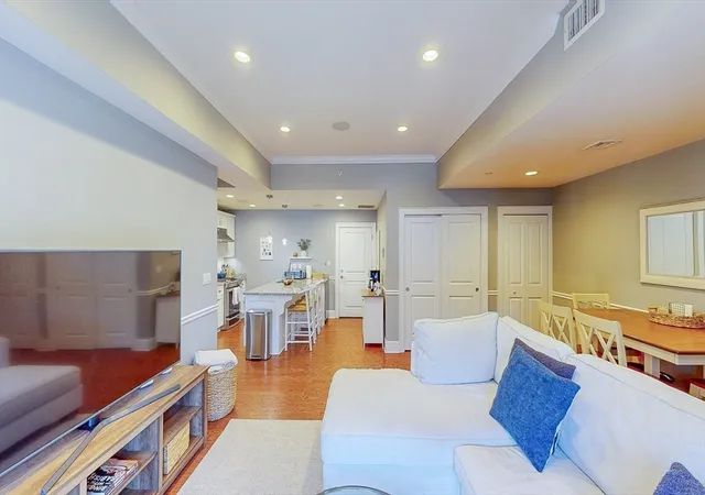 1st image of 616 E 4th St #105, Boston, MA 02127 | MLS# 73512840