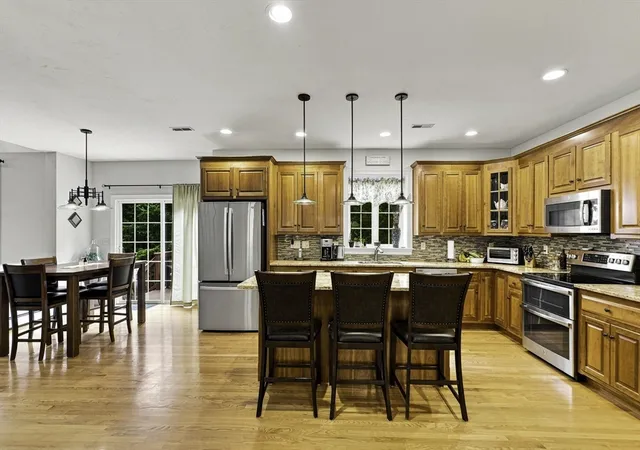 Photo 4 of Single family home for sale at 161 South St, Upton, MA 01568 | MLS# 73566169 | Listing updated on 2026-09-23