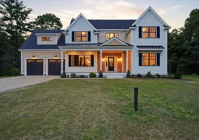 Photo 1 of Single family home for sale at 5 Tucker Ln, Marion, MA 02738 | MLS# 73553897 | Listing updated on 2026-08-06