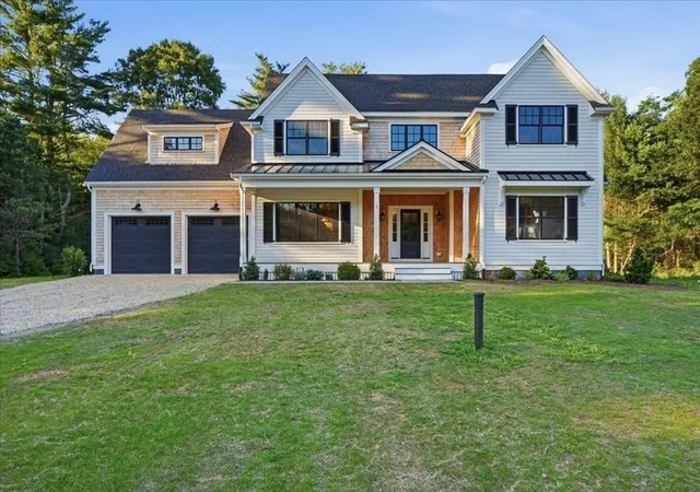 Photo 3 of Single family home for sale at 5 Tucker Ln, Marion, MA 02738 | MLS# 73553897 | Listing updated on 2026-08-06