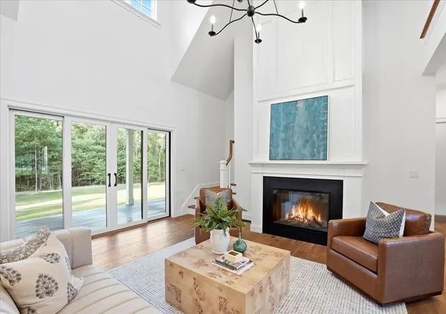 Photo 4 of Single family home for sale at 5 Tucker Ln, Marion, MA 02738 | MLS# 73553897 | Listing updated on 2026-08-06