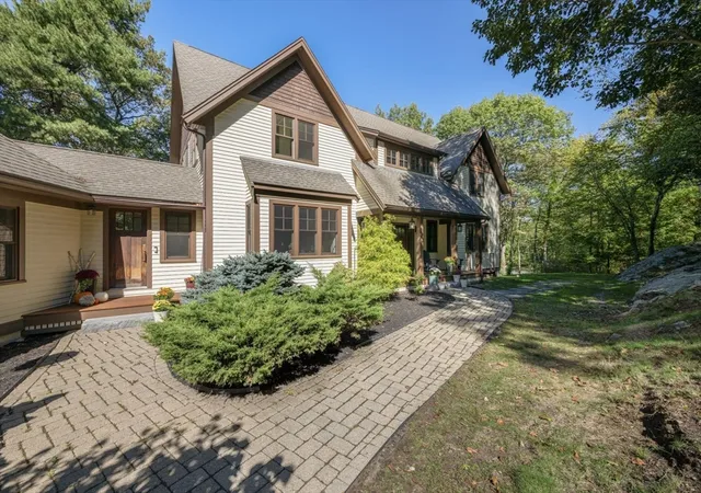 Homes for sale in Dedham, MA | 250 Meadowbrook Road, Dedham, MA 02026 | MLS# 73499697