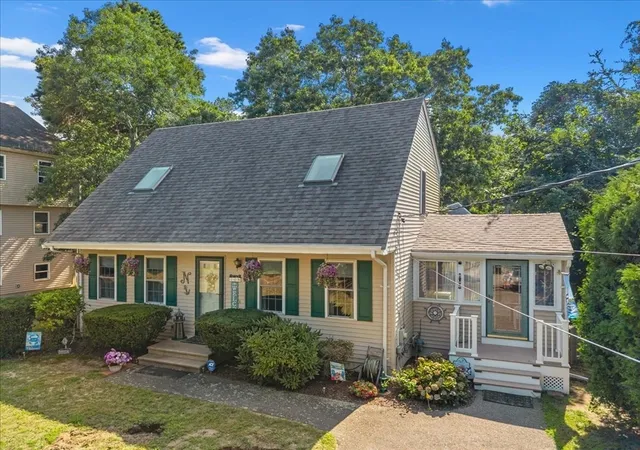 2nd image of 108 Wareham Lake Shore Dr, Wareham, MA 02538 | MLS# 73568206