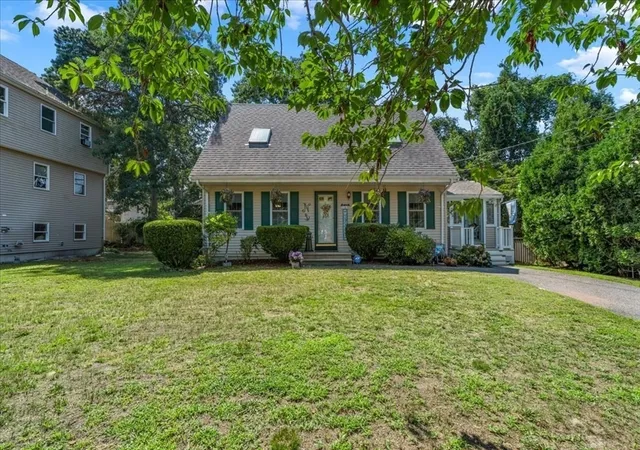 Photo 3 of Single family home for sale at 108 Wareham Lake Shore Dr, Wareham, MA 02538 | MLS# 73568206 | Listing updated on 2026-08-30