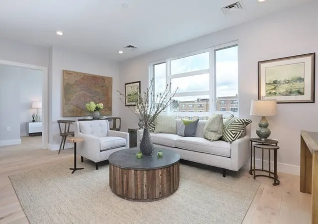 5th image of 1650 Commonwealth Ave #309, Brighton, MA 02135 | MLS# 73558475