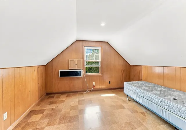 21st image of 74 Isabella Ave, Providence, RI 02908 | MLS# 73565535