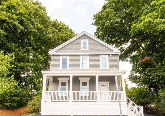 2nd image of 22 Bellevue St #2, West Roxbury, MA 02132 | MLS# 73556623