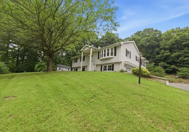32nd image of 25 Norma St, Palmer, MA 01069 | MLS# 73551462