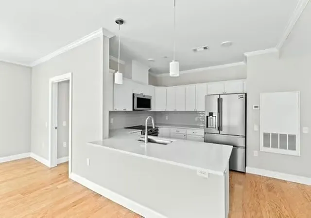 Photo 4 of Sale Pending at 485 Blue Hills Pkwy #42, Milton, MA 02186 | MLS# 73554434 | Listing updated on 2026-09-29