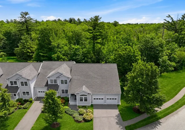 Homes for sale in Whitman, MA | 877 Auburnville Way #A1, Whitman, MA 02382 | MLS# 73545350