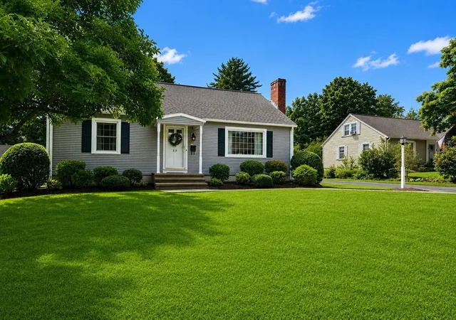 Photo 2 of Sale Pending at 25 Speight Arden, East Longmeadow, MA 01028 | MLS# 73568192 | Listing updated on 2026-09-18