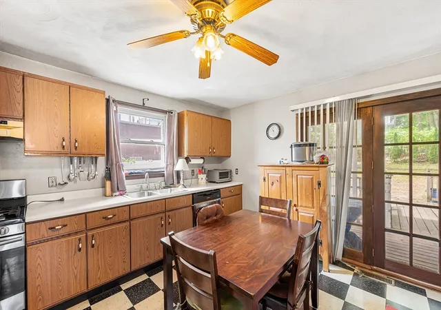 Homes for sale in Lynn, MA | 8 Myrtle St, Lynn, MA 01905 | MLS# 73536992
