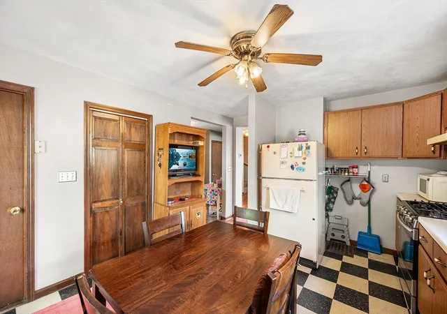 Homes for sale in Lynn, MA | 8 Myrtle St, Lynn, MA 01905 | MLS# 73536992