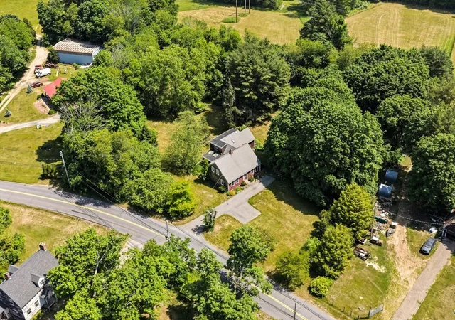 4th image of 65 Summer St, Middleboro, MA 02346 | MLS# 73533529