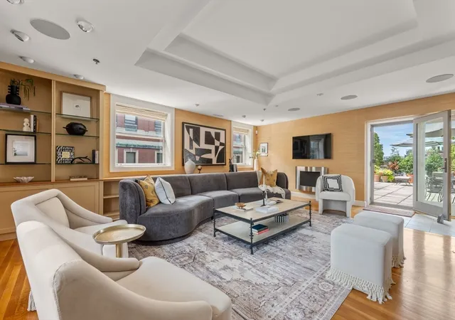 Photo 2 of Condo for sale at 57 E Concord St #9, Boston, MA 02118 | MLS# 73542395 | Listing updated on 2026-09-19