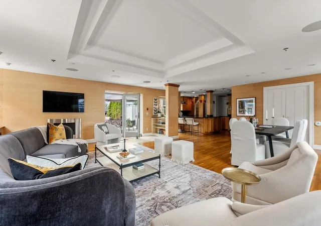 Photo 3 of Condo for sale at 57 E Concord St #9, Boston, MA 02118 | MLS# 73542395 | Listing updated on 2026-09-19