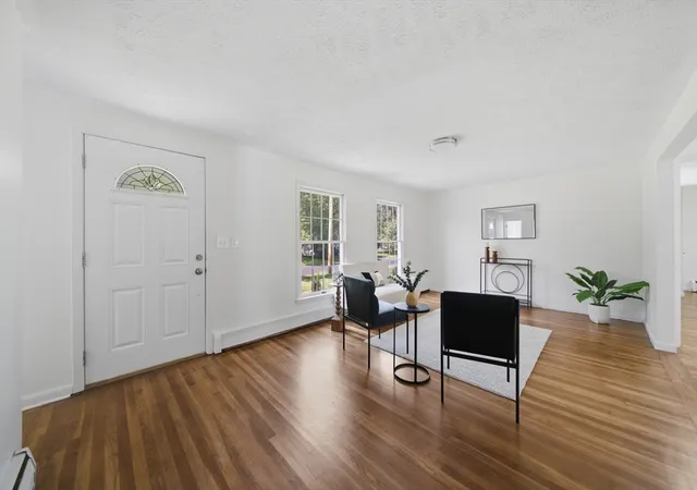 4th image of 48 Westbrook Rd, South Hadley, MA 01075 | MLS# 73566201