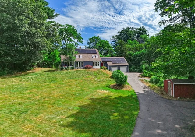 2nd image of 36 Stewart St, West Newbury, MA 01985 | MLS# 73545519