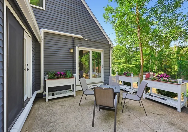 3rd image of 36 Stewart St, West Newbury, MA 01985 | MLS# 73545519