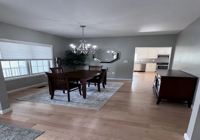 4th image of 4 Tilbury Rd, Methuen, MA 01844