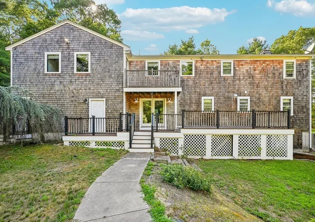 Photo 3 of Sale Pending at 6 Susan Cir, Carver, MA 02330 | MLS# 73548350 | Listing updated on 2026-09-08