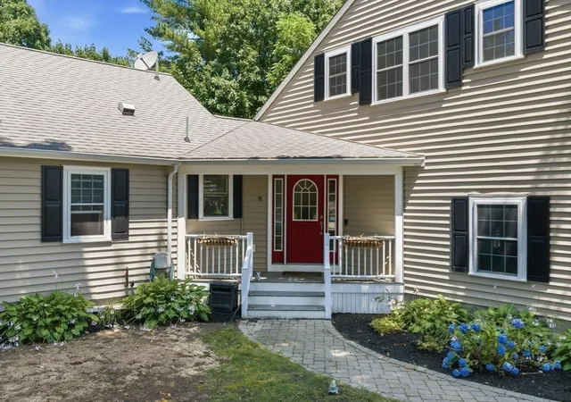 2nd image of 11 Baker Street, Halifax, MA 02338 | MLS# 73548672