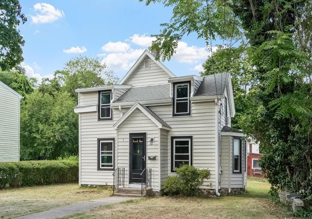 2nd image of 9 Lill Avenue, Newton, MA 02465 | MLS# 73568200