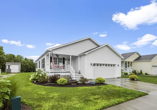 3rd image of 154 Liberty Lane, Westfield, MA 01085 | MLS# 73558857