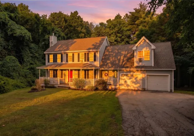 2nd image of 1036 Pleasant Street, Leominster, MA 01453 | MLS# 73568076