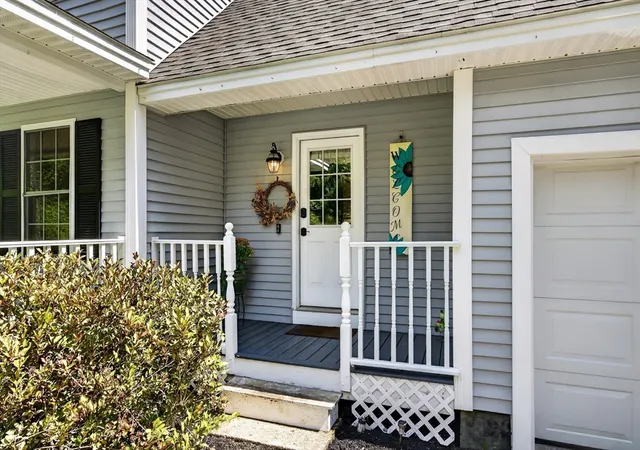 5th image of 1036 Pleasant Street, Leominster, MA 01453 | MLS# 73568076