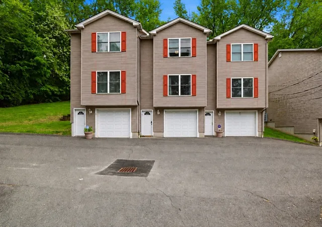 Homes for sale in Chicopee, MA | 83 Buckley Blvd #83, Chicopee, MA 01020 | MLS# 73524831