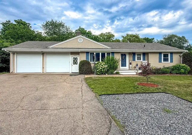 Homes for sale in Ashland, MA | 19 Hawthorne Rd, Ashland, MA 01721 | MLS# 73540075