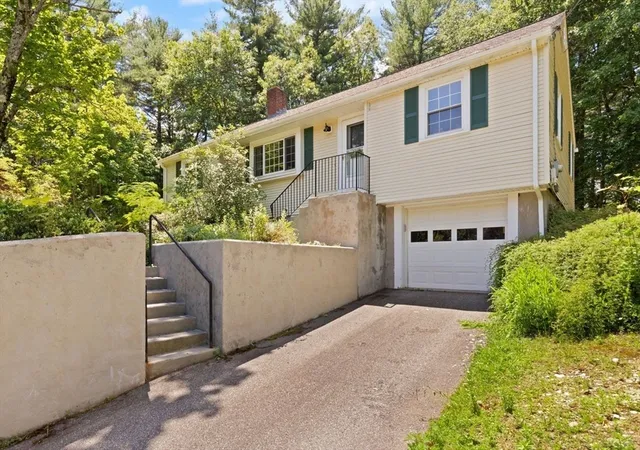 Homes for sale in Sharon, MA | 24 Pleasant Park Rd, Sharon, MA 02067 | MLS# 73541714