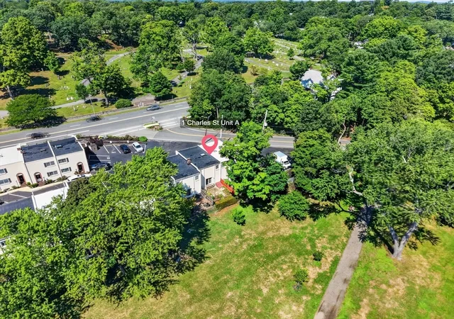 2nd image of 1 Charles St, Reading, MA 01867