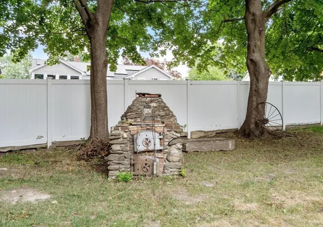 16th image of 25 Starr, Leominster, MA 01453 | MLS# 73559868