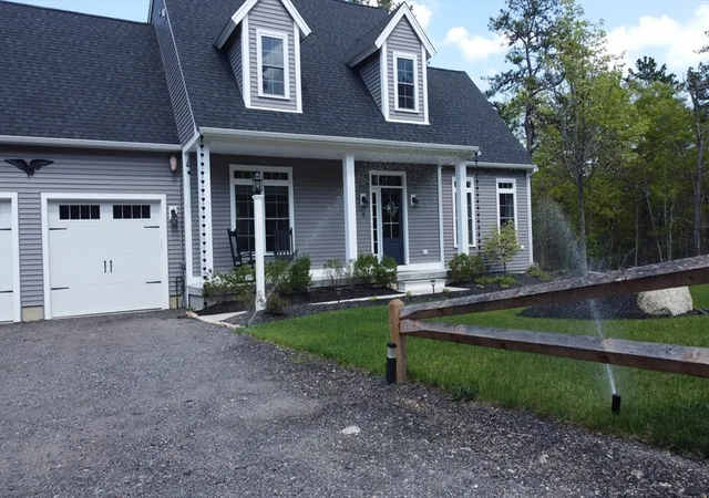 Photo 3 of Single family home for sale at 2 Seabiscuit Dr, Plymouth, MA 02360 | MLS# 73526741 | Listing updated on 2026-09-08