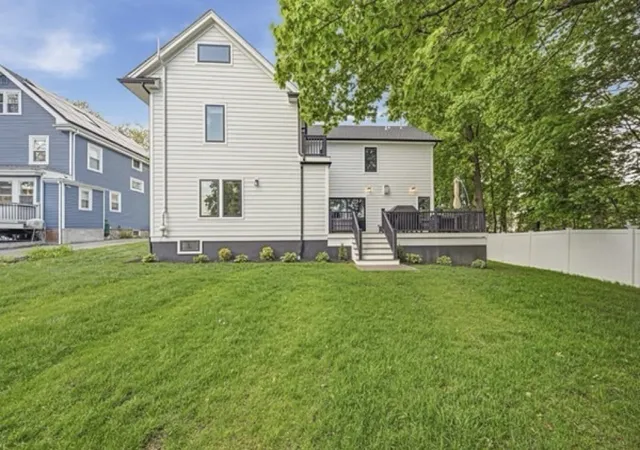 42nd image of 284 Webster St, Newton, MA 02466 | MLS# 73516442
