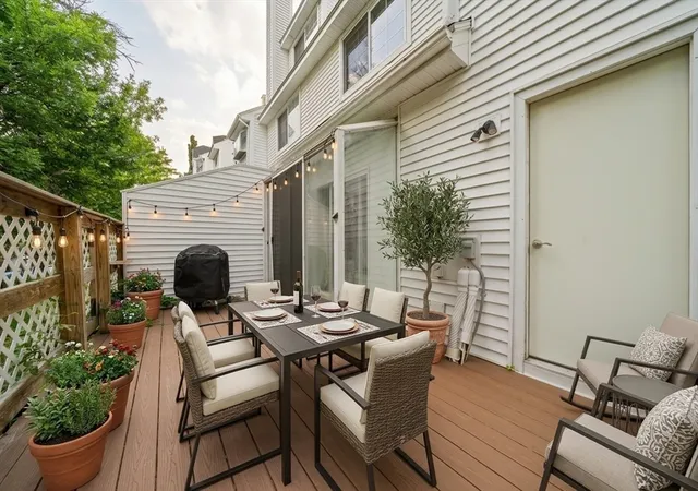 Photo 4 of Sale Pending at 171 Tall Oaks Dr #F, South Weymouth, MA 02190 | MLS# 73563832 | Listing updated on 2026-09-16