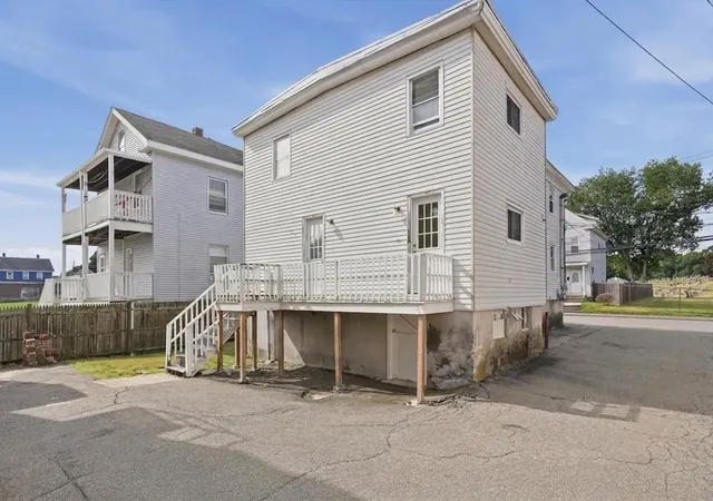 2nd image of 218 Calvary St, Waltham, MA 02453