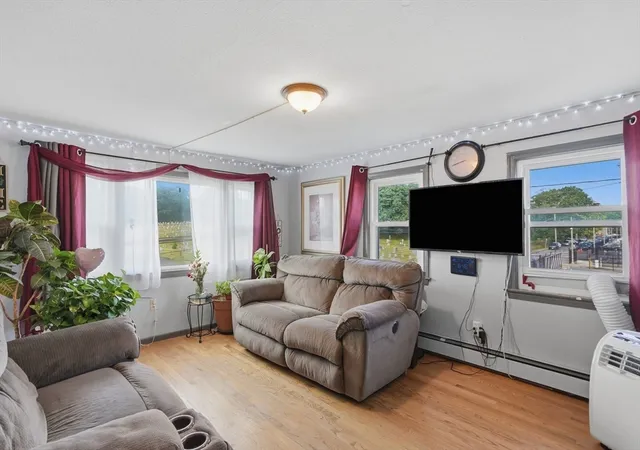 3rd image of 218 Calvary Street #2, Waltham, MA 02453 | MLS# 73547431